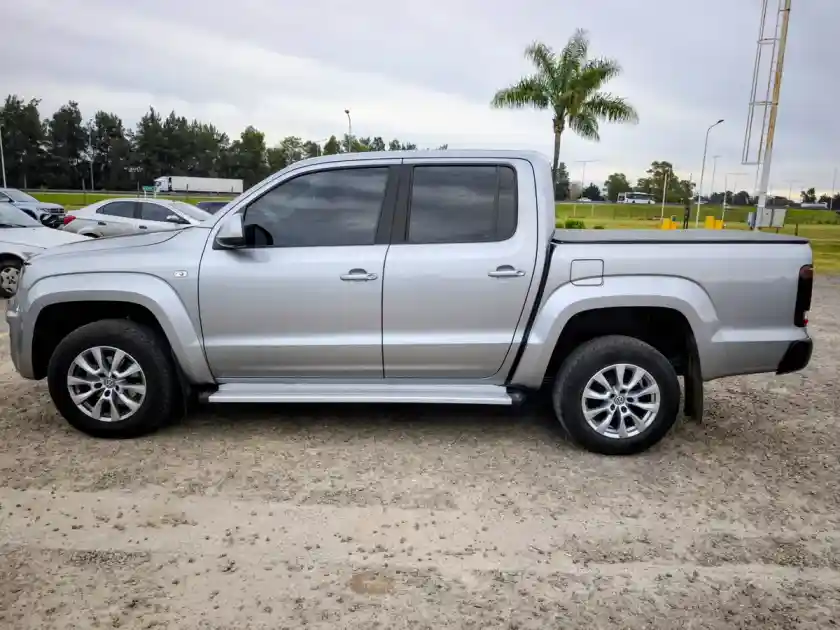 Volkswagen Amarok 2.0 Cd Tdi 180Cv Comfortline 4X2 At 2023 - foto 5