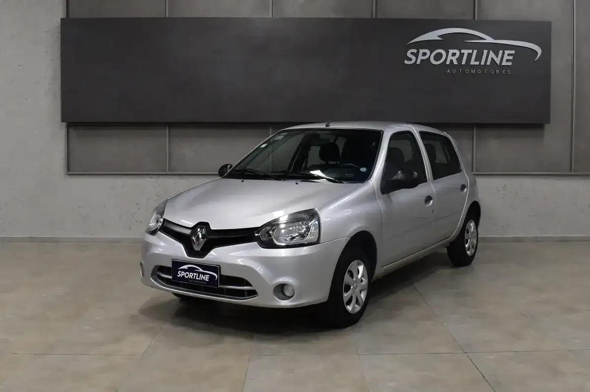 Renault Clio 1.2 Mío Authentique Pack 2015 - foto 1