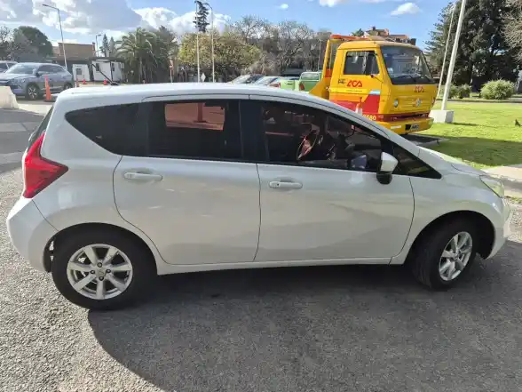 Nissan Note 1.6 Advance 110Cv 2016 - foto 3