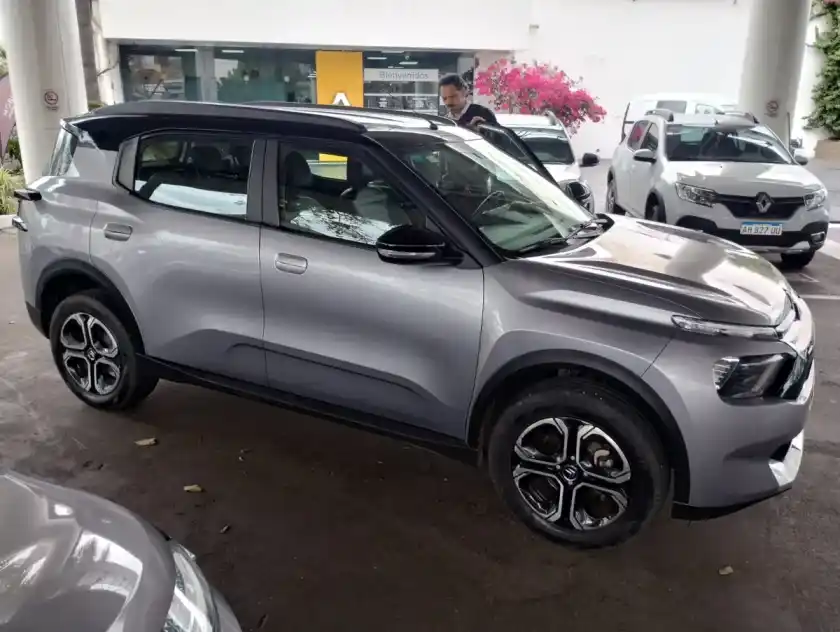 Citroën C3 Aircross 1.0 Shine Turbo 200 Cvt 2024 - foto 1