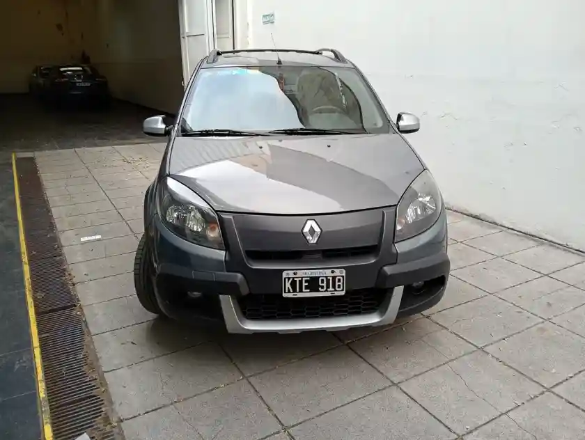 Renault Sandero Stepway 1.6 Privilege Nav 105Cv 2011 - foto 3