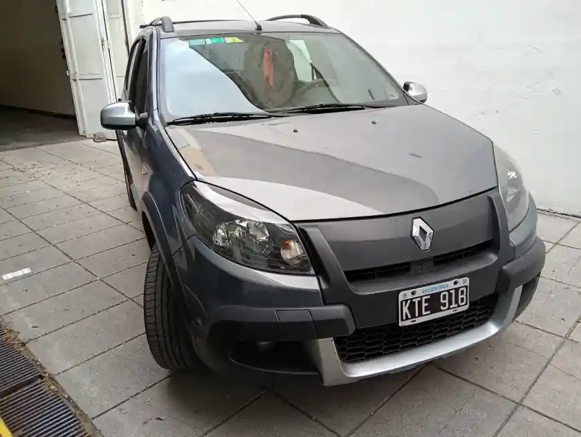 Renault Sandero Stepway 1.6 Privilege Nav 105Cv 2011 - foto 4