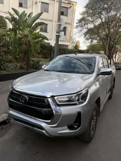 Toyota Hilux Pick-Up 2.8 Cd Srv 204Cv 4X2 2021 - foto 1