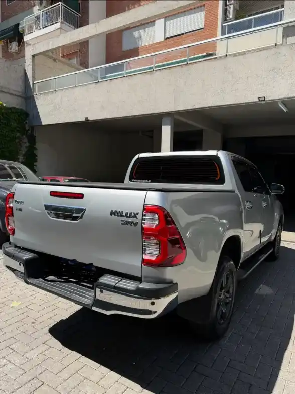 Toyota Hilux Pick-Up 2.8 Cd Srv 204Cv 4X2 2021 - foto 2