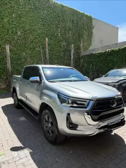 Toyota Hilux Pick-Up 2.8 Cd Srv 204Cv 4X2 2021 - foto 3