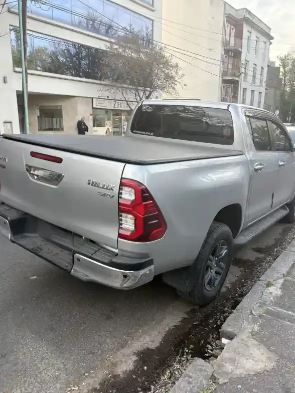 Toyota Hilux Pick-Up 2.8 Cd Srv 204Cv 4X2 2021 - foto 5