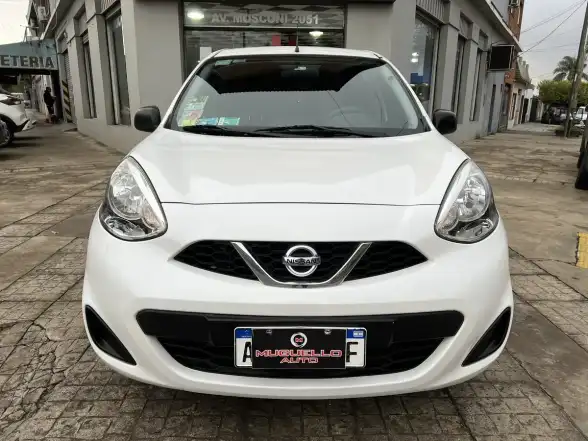 Nissan March 1.6 Active 107Cv 2017 - foto 2