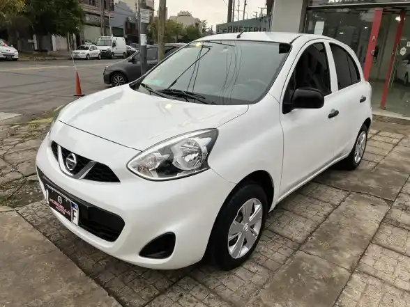 Nissan March 1.6 Active 107Cv 2017 - foto 3