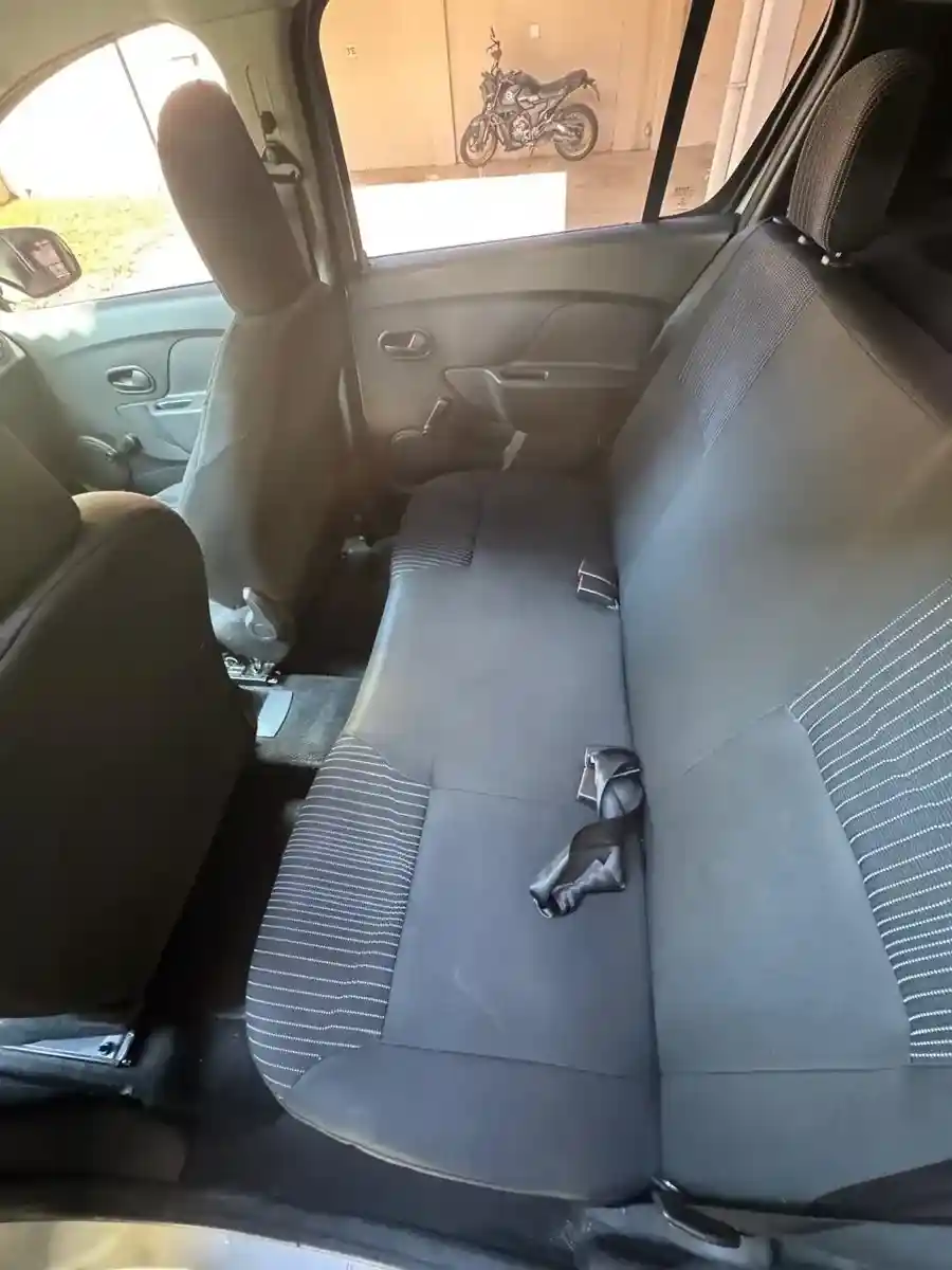 Renault Sandero 1.6 Authentique 90Cv Nac 2017 - foto 5