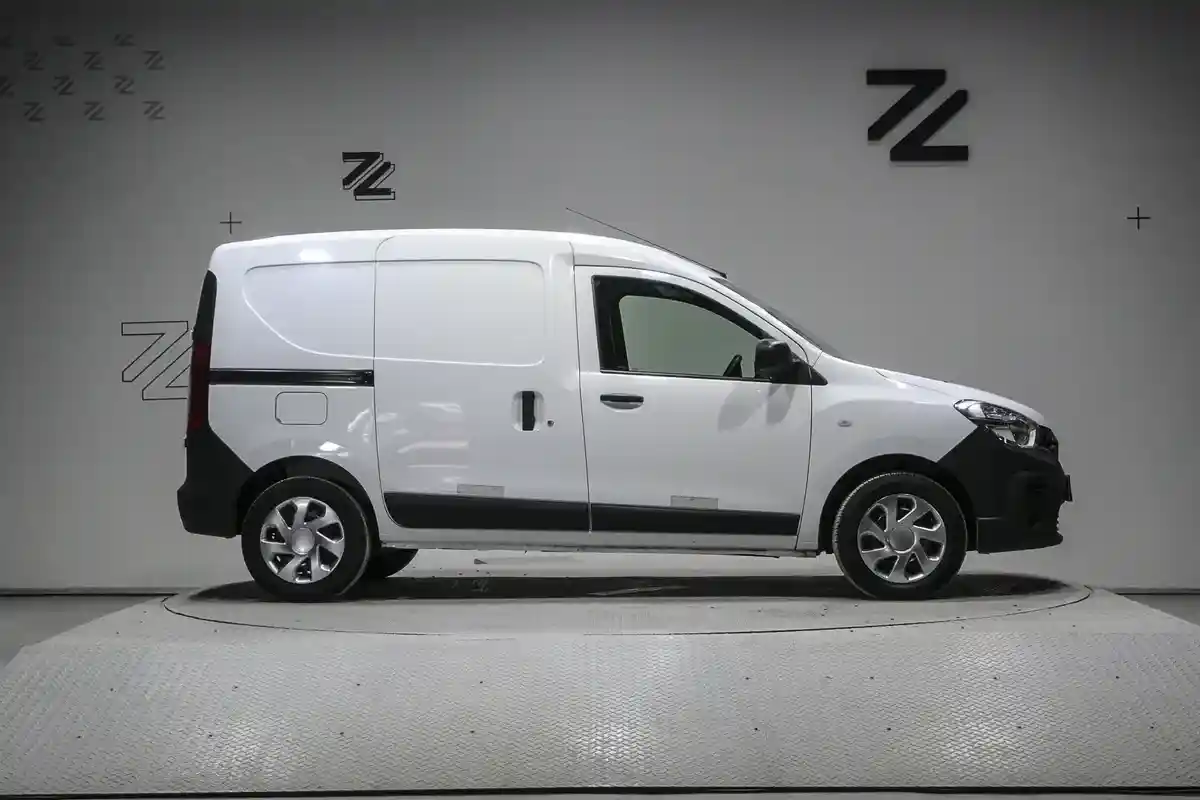 Renault Kangoo Ii Express 1.6 Sce Confort 2025 - foto 4