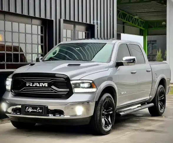 Ram 1500 5.7 Laramie Atx V8 2022 - foto 1