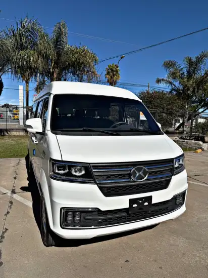 Shineray X30 L Ev 0.0 Van 7 Pasajeros (41,86Kwh) 300Km 2026 - foto 2