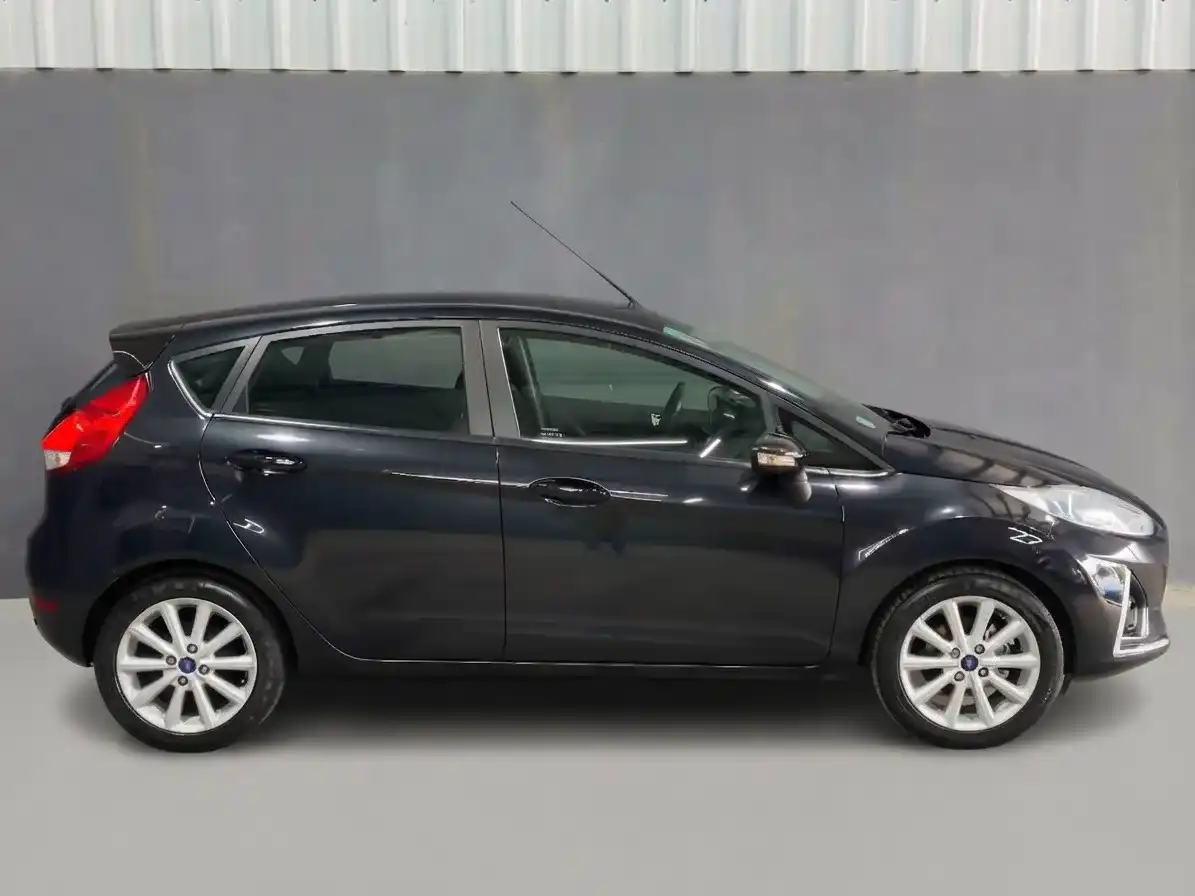 Ford Fiesta Kinetic 1.6 Se Plus 120Cv 2019 - foto 4