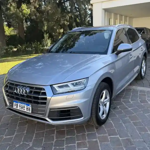 Audi Q5 2.0 Tfsi Stronic Quattro Security 252Cv 2019 - foto 1