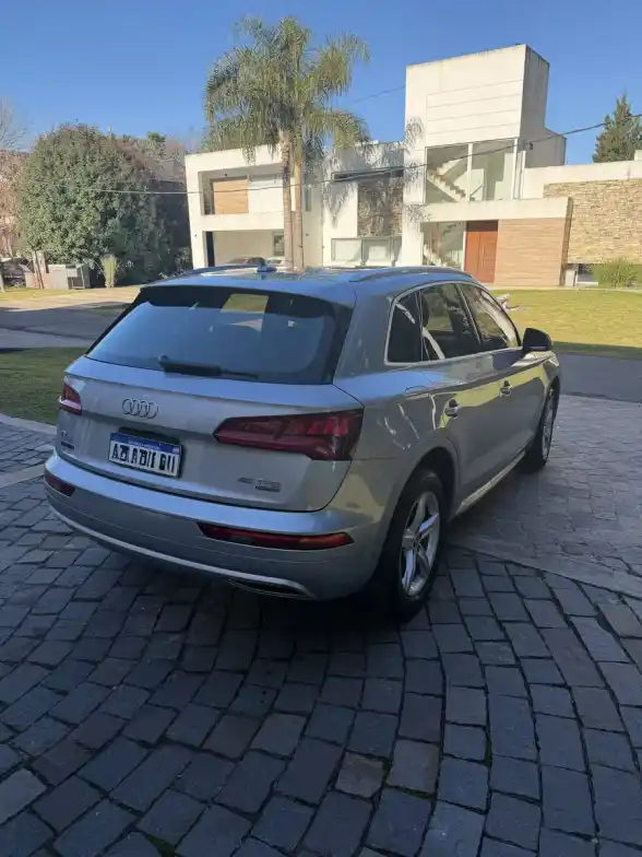 Audi Q5 2.0 Tfsi Stronic Quattro Security 252Cv 2019 - foto 4