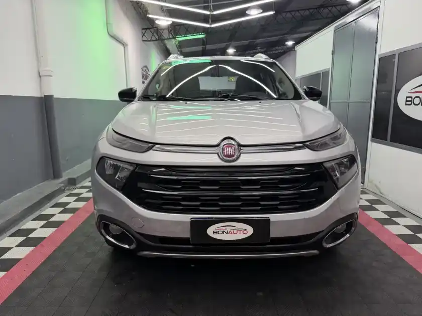 Fiat Toro 2.0 Volcano 4X4 At 2017 - foto 2