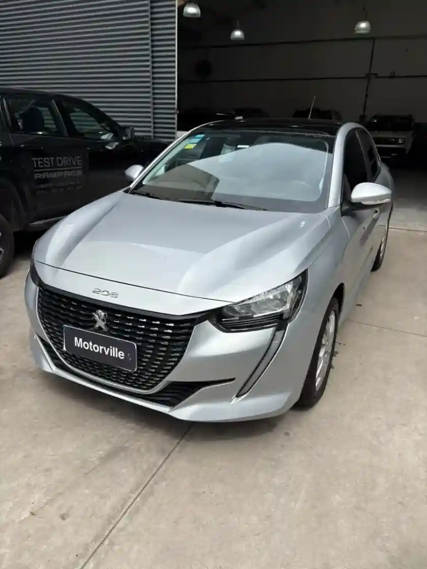 Peugeot 208 1.6 Active 2022 - foto 1