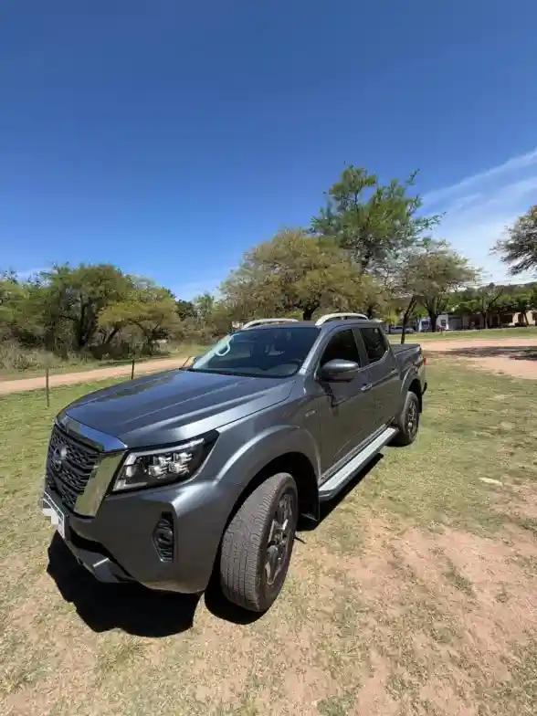 Nissan Frontier Platinum At 4X4 Platinum At 4X4 2024 - foto 1