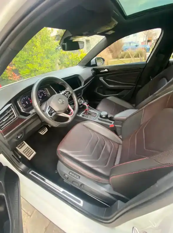 Volkswagen Vento 2.0 Tsi 350 Gli Dsg 2023 - foto 4