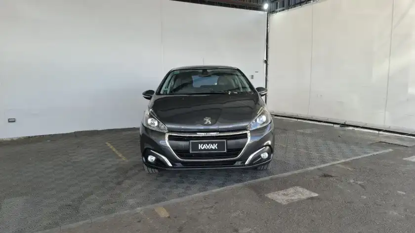 Peugeot 208 1.6 Feline Tiptronic 2018 - foto 2