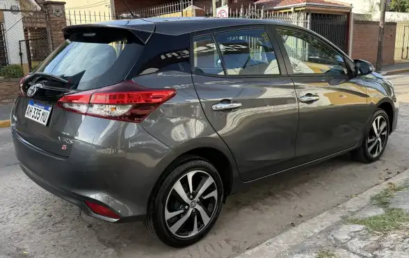 Toyota Yaris 1.5 107Cv S Cvt 2025 - foto 3