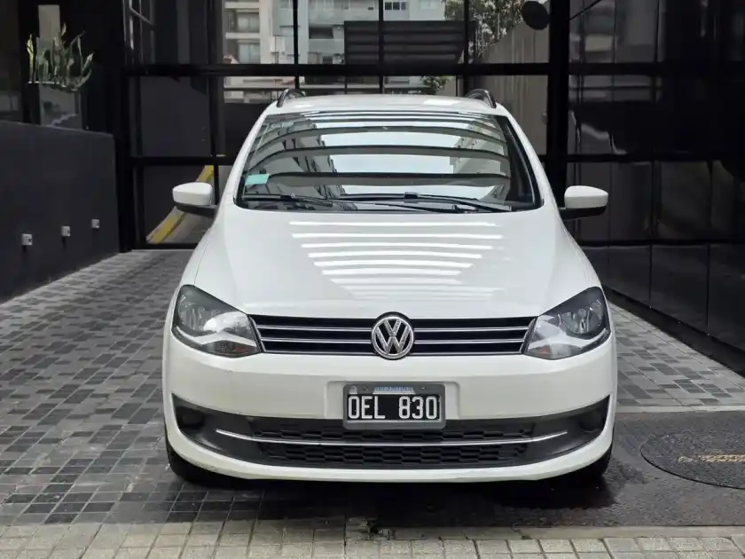 Volkswagen Suran 1.6 Comfortline 101Cv 2014 - foto 2