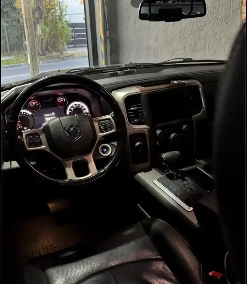 Ram 1500 5.7 Laramie Atx V8 2021 - foto 5