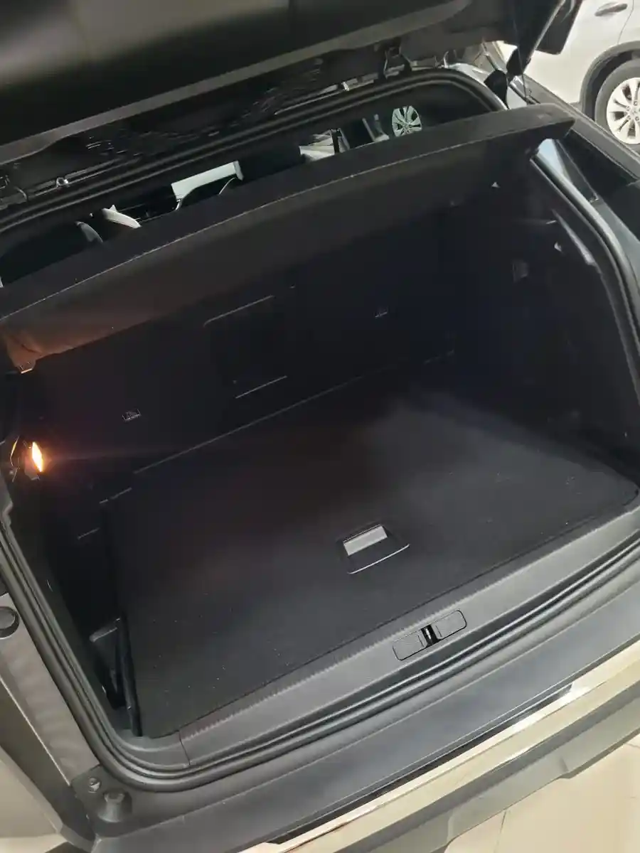 Peugeot 3008 1.6 Gt-Line Thp Tiptronic 2022 - foto 4