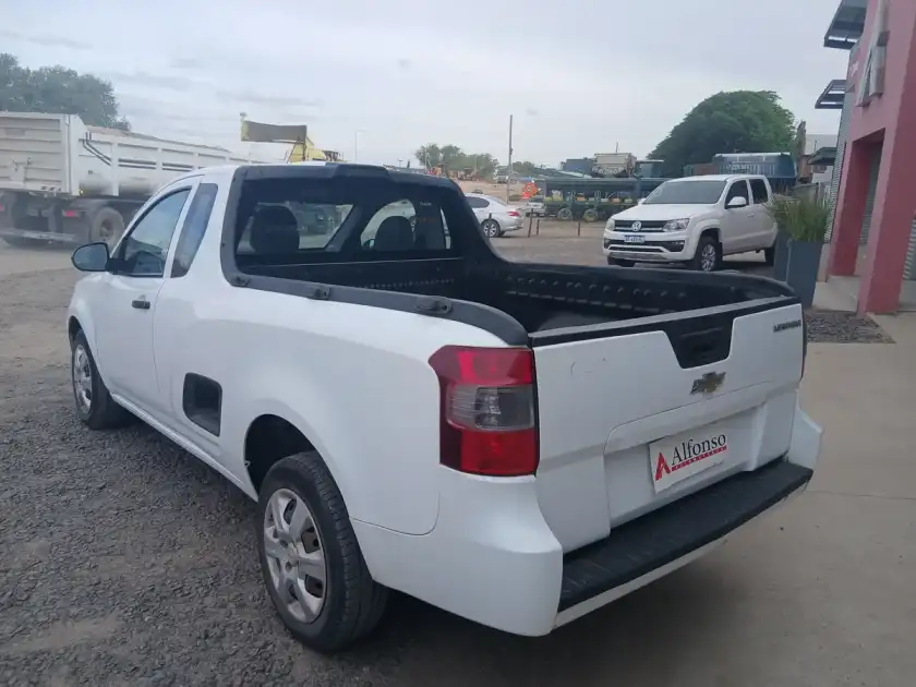 Chevrolet Montana 1.8 Ls Aa+Dir 2015 - foto 4