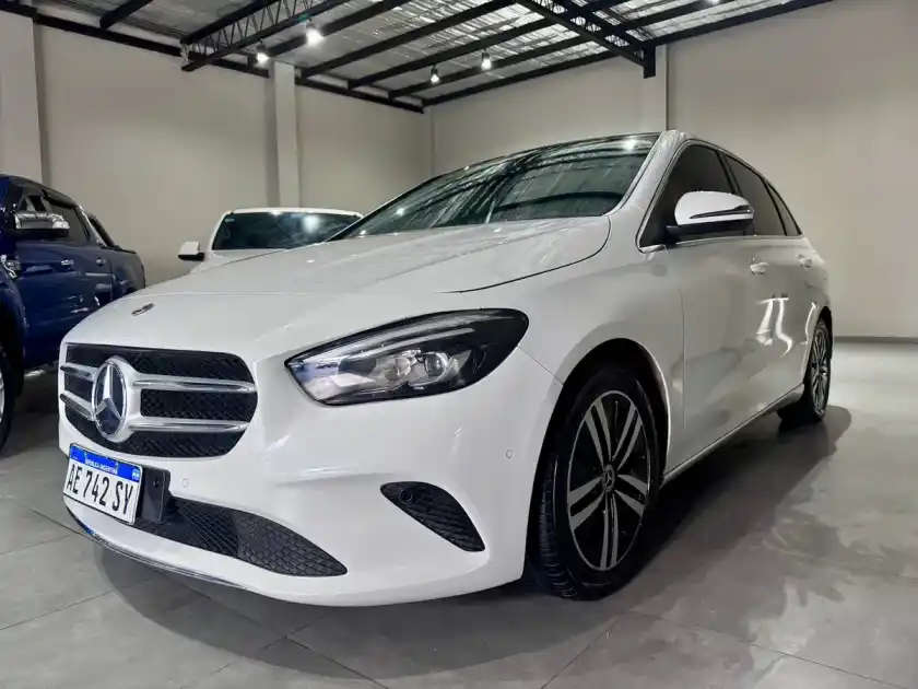 Mercedes-Benz Clase B 1.3 163Cv Progressive 2021 - foto 2