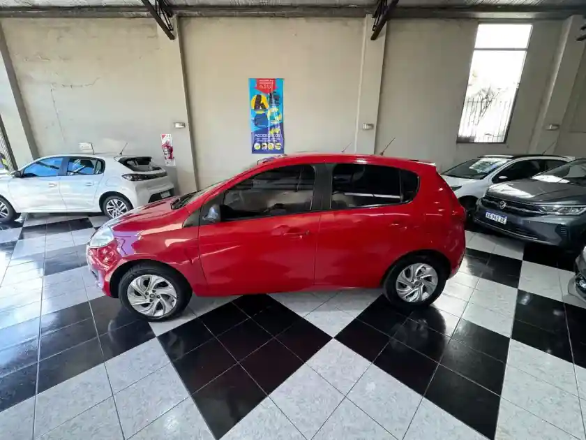 Fiat Palio 1.4 Attractive 85Cv 2014 - foto 4