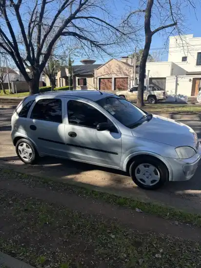 Chevrolet Corsa 1.8 Gls 5P 2008 - foto 2