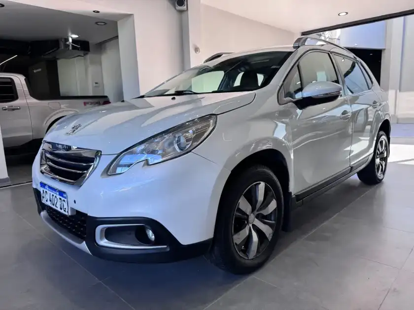 Peugeot 2008 1.6 Feline 2017 - foto 1