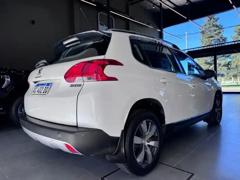 Peugeot 2008 1.6 Feline 2017 - foto 4