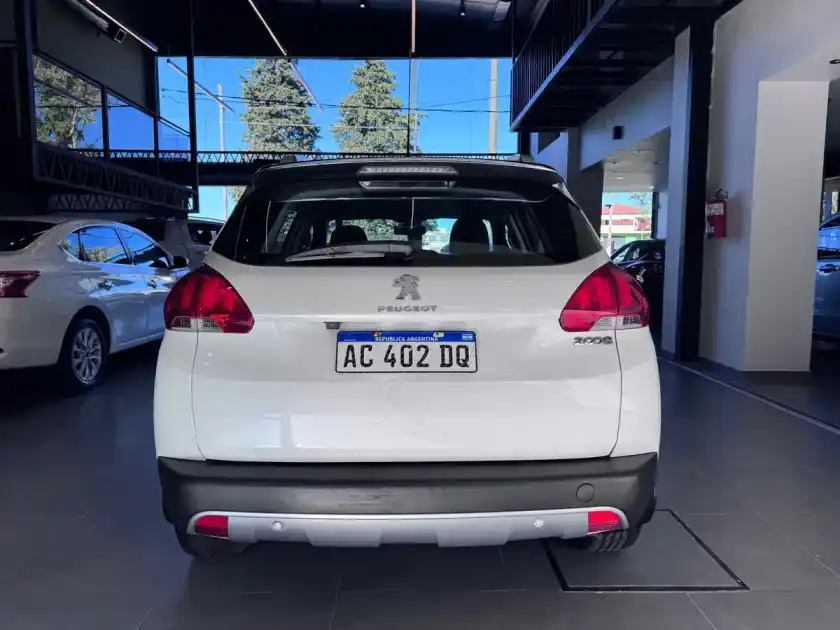 Peugeot 2008 1.6 Feline 2017 - foto 5