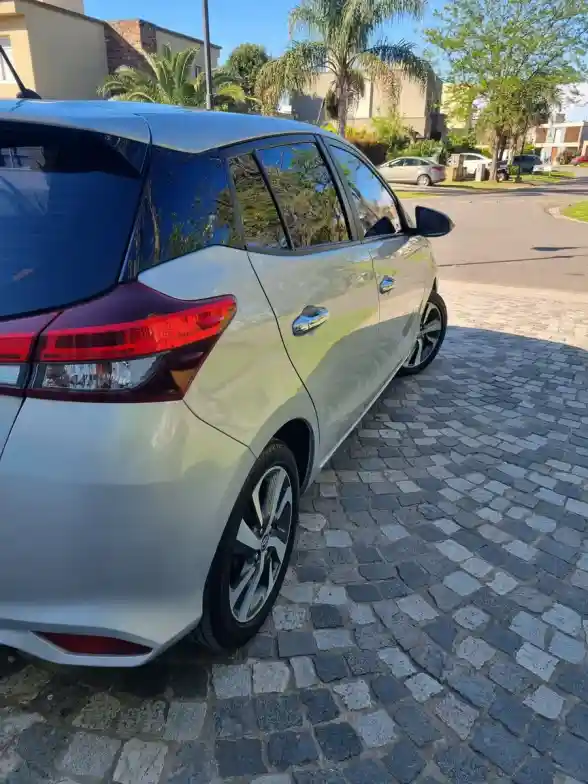 Toyota Yaris 1.5 107Cv S 2021 - foto 4