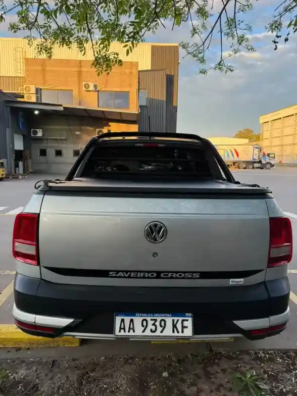Volkswagen Saveiro 1.6 Cross Gp Cd 110Cv Pack High 2017 - foto 5