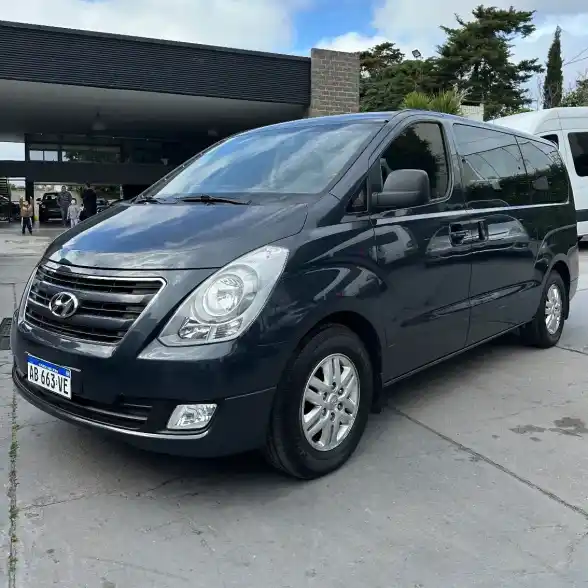 Hyundai H1 2.5 Premium 1 170Cv At 2017 - foto 1