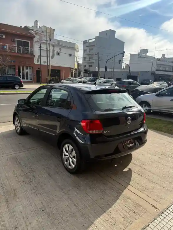 Volkswagen Gol Trend 1.6 Pack I 101Cv 2015 - foto 4