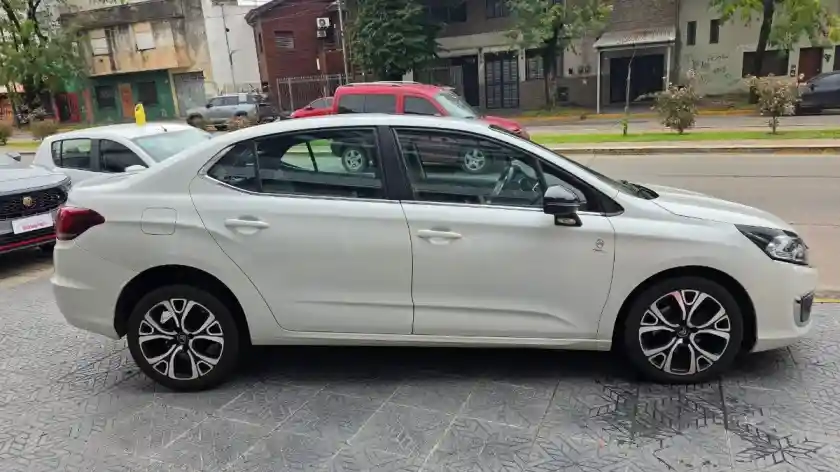 Citroën C4 Lounge 1.6 Hdi 115 Origins 2020 - foto 4