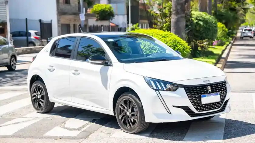Peugeot 208 1.6 Style Tiptronic 2023 - foto 3