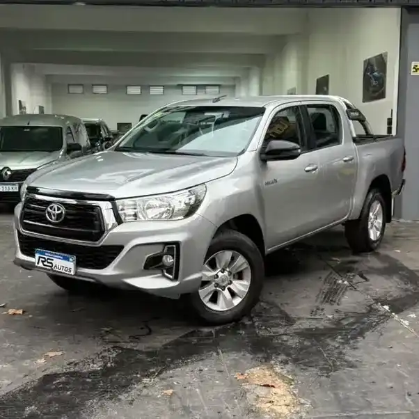 Toyota Hilux Pick-Up 2.4 Cd Sr 150Cv 4X2 2019 - foto 1