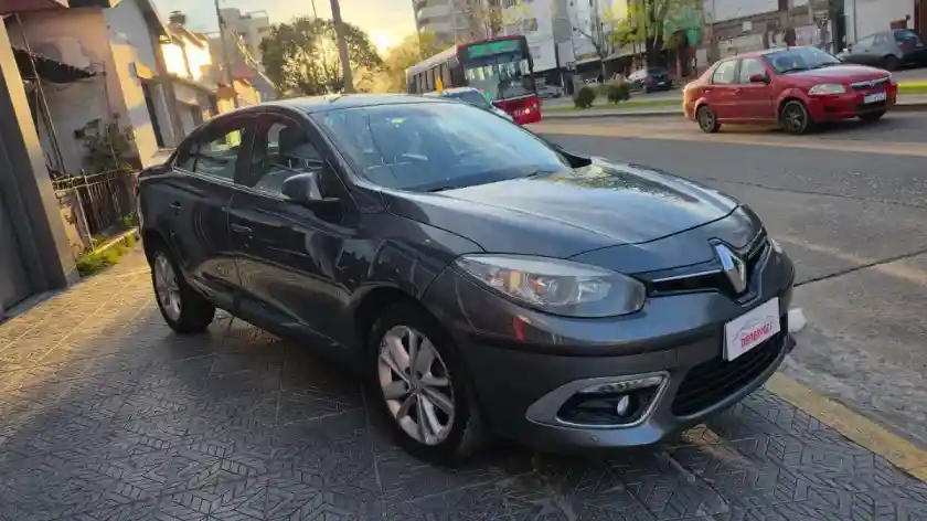 Renault Fluence 2.0 Ph2 Privilege Cvt 143Cv 2016 - foto 3