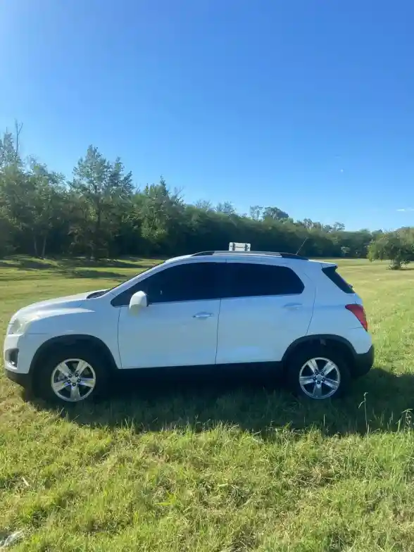 Chevrolet Tracker 1.8 Ltz Fwd Mt 140Cv 2014 - foto 2