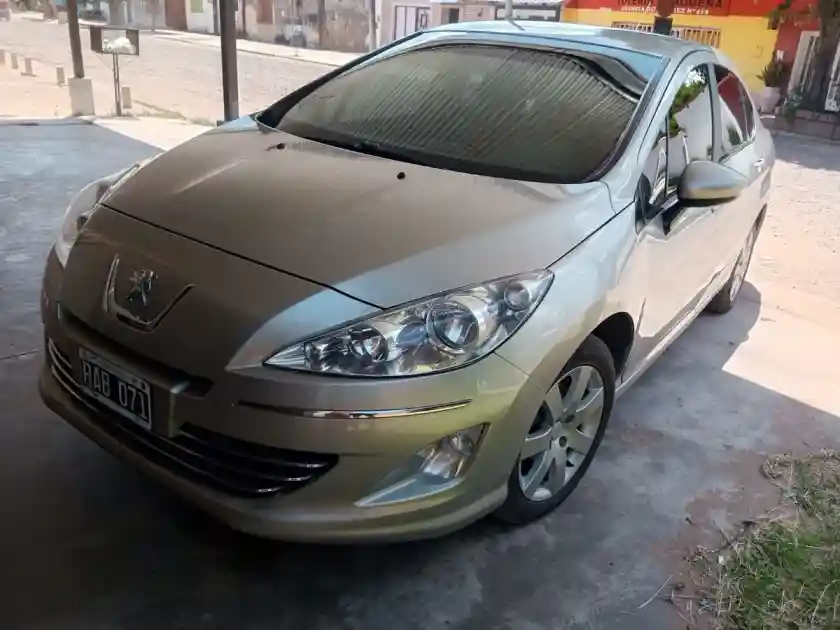 Peugeot 408 2.0 Allure 143Cv 2015 - foto 1