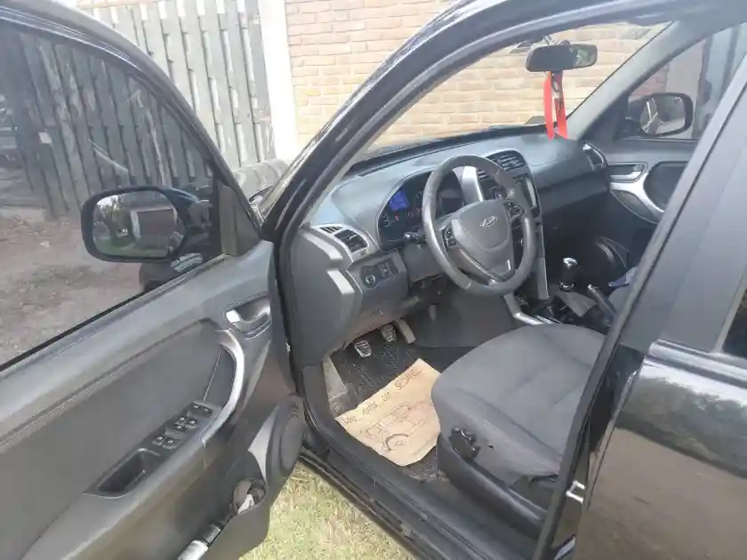 Chery Tiggo 3 1.6 Comfort 2017 - foto 5