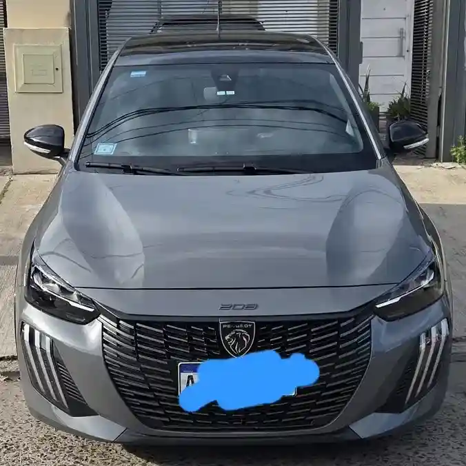 Peugeot 208 1.0T Gt 2025 - foto 1