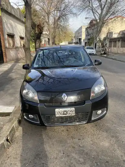 Renault Sandero 1.6 Privilege Nav 105Cv 2015 - foto 1