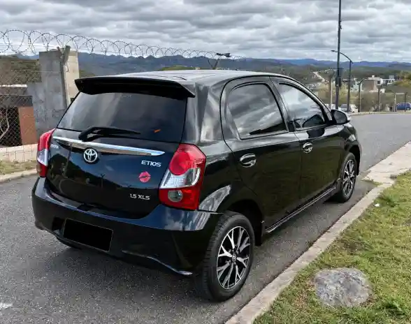 Toyota Etios 1.5 Xls Pack At 2023 - foto 4
