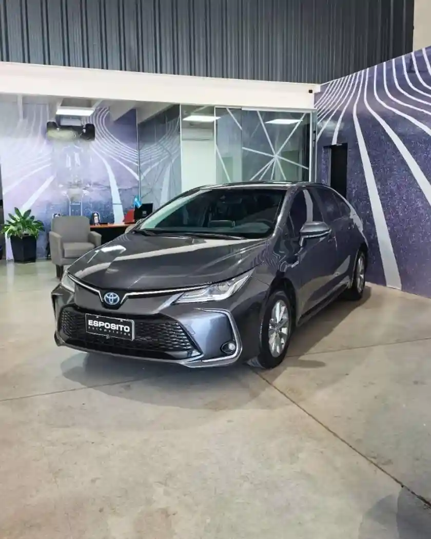 Toyota Corolla 1.8 Hev Xei Ecvt 2024 - foto 3